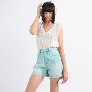 Lili Sidonio Molly Bracken Woven Distressed Denim Artsy Urban Pop Jean Shorts L